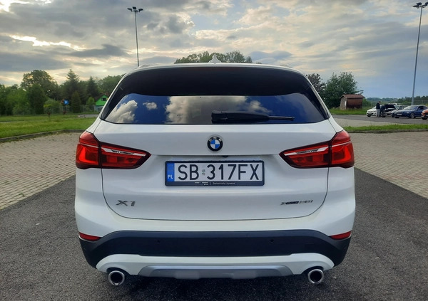BMW X1 cena 119900 przebieg: 94557, rok produkcji 2020 z Biała małe 466
